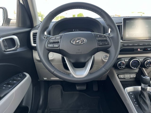 New 2026 Hyundai Venue SEL FWD image 13