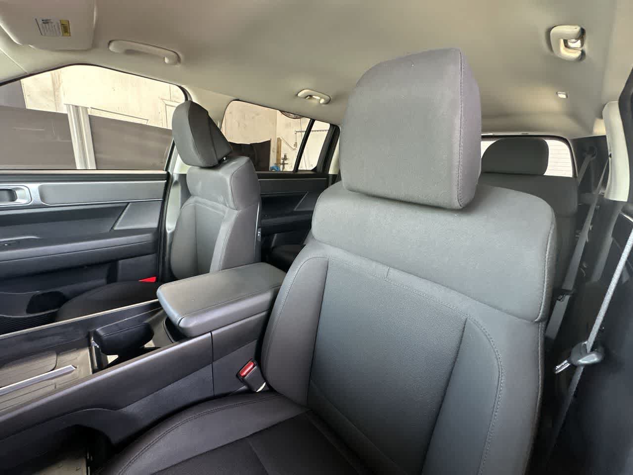 Used 2026 Hyundai Santa Fe SE FWD image 14