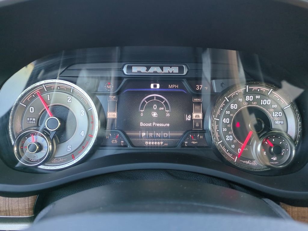 Used 2022 RAM 3500 Limited image 28