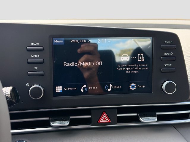 Certified 2026 Hyundai Elantra Sport FWD image 15
