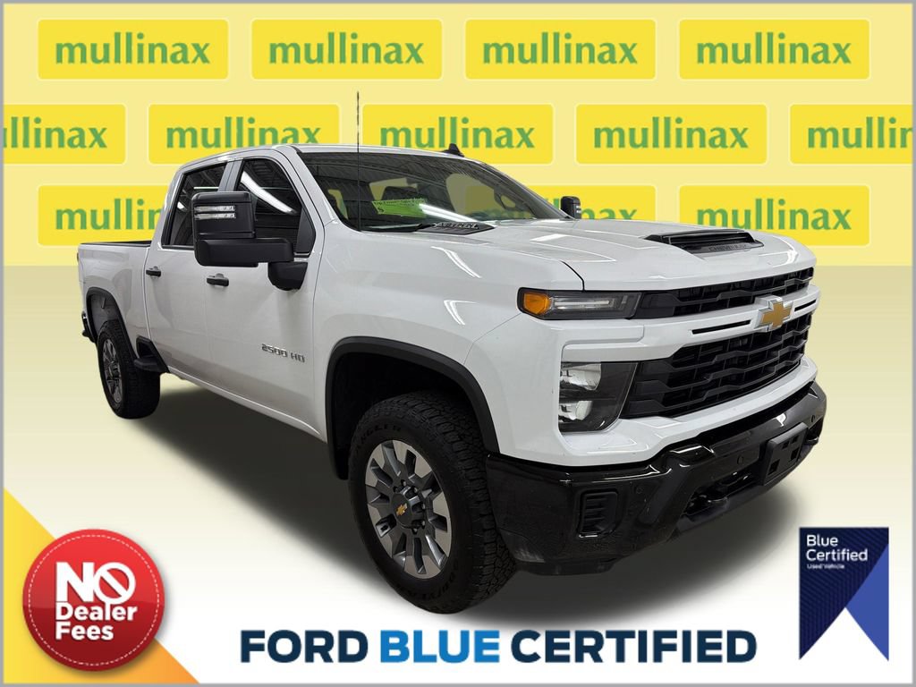Used 2026 Chevrolet Silverado 2500 Custom w/ Custom Value Package RWD image 1