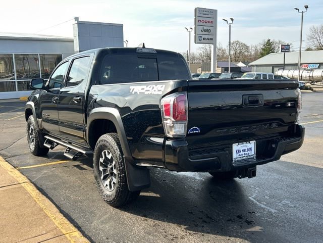 Used 2023 Toyota Tacoma TRD Off-Road w/ Advanced Technology Package image 7