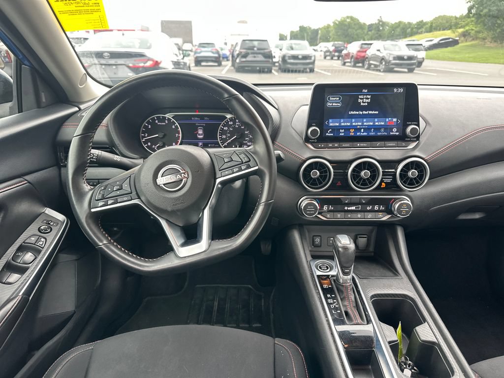 Used 2025 Nissan Sentra SR FWD image 13