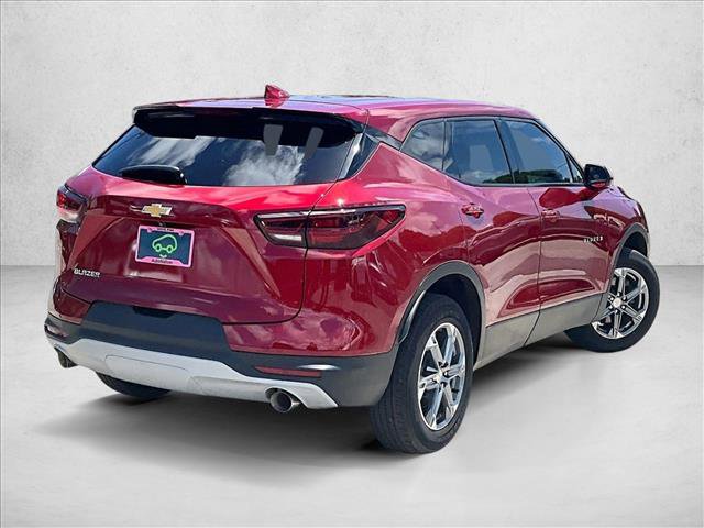 Used 2023 Chevrolet Blazer LT FWD video 2