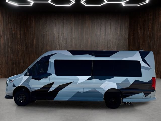 Used 2025 Mercedes-Benz Sprinter 3500 image 5