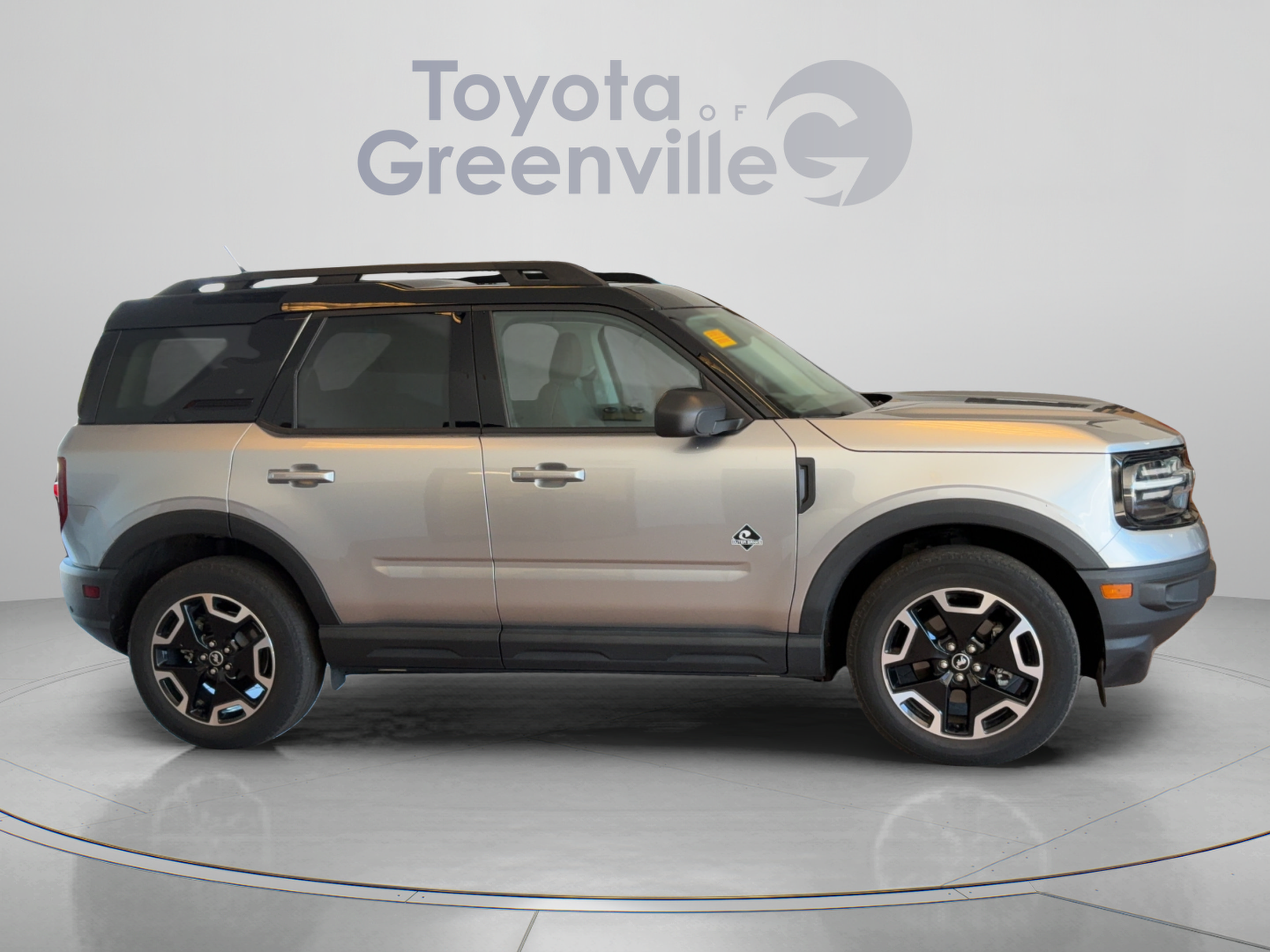 Used 2023 Ford Bronco Sport Outer Banks w/ Tech Package AWD/4WD image 7