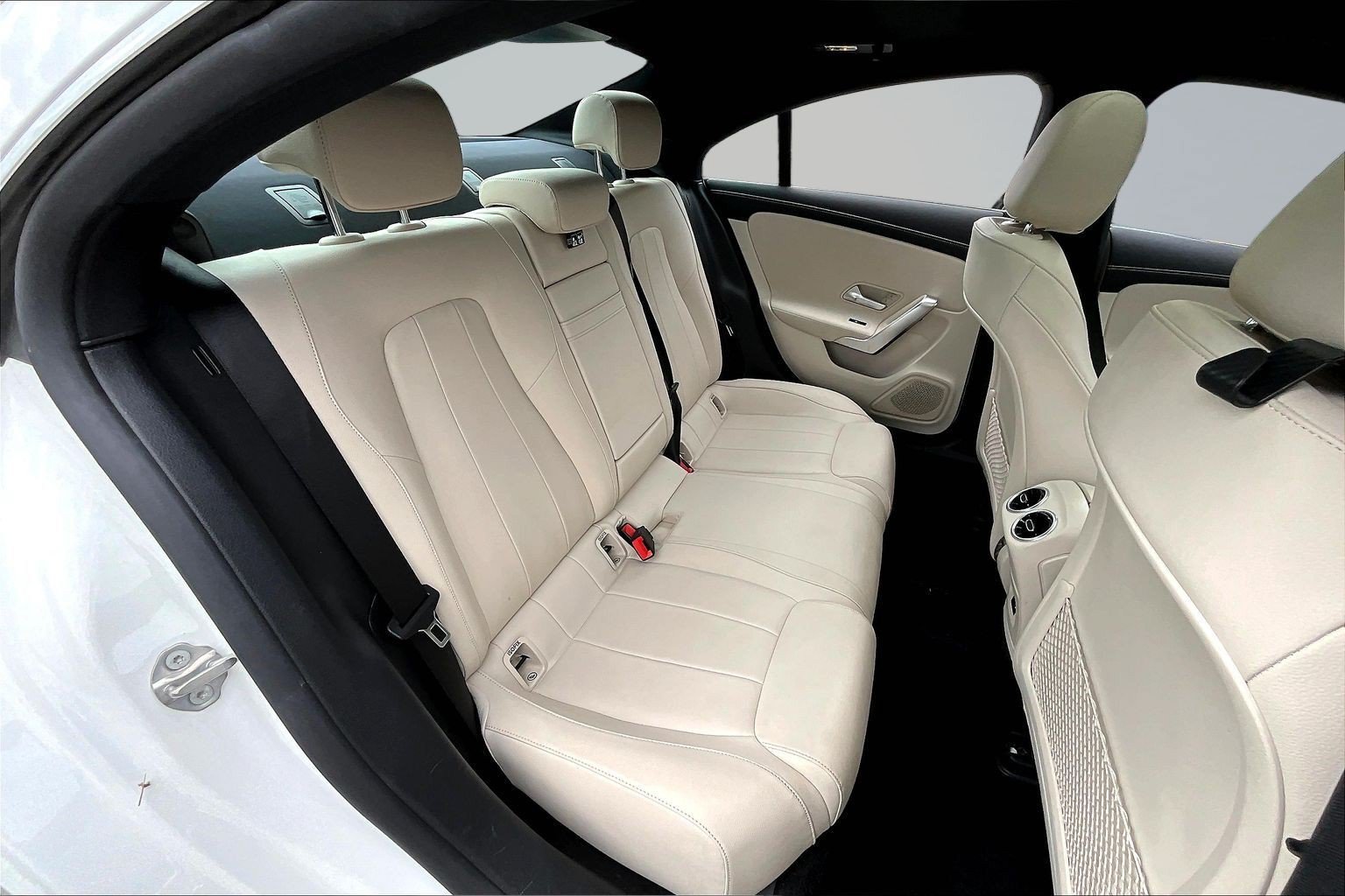 Used 2023 Mercedes-Benz CLA 250 4MATIC w/ Premium Package image 22