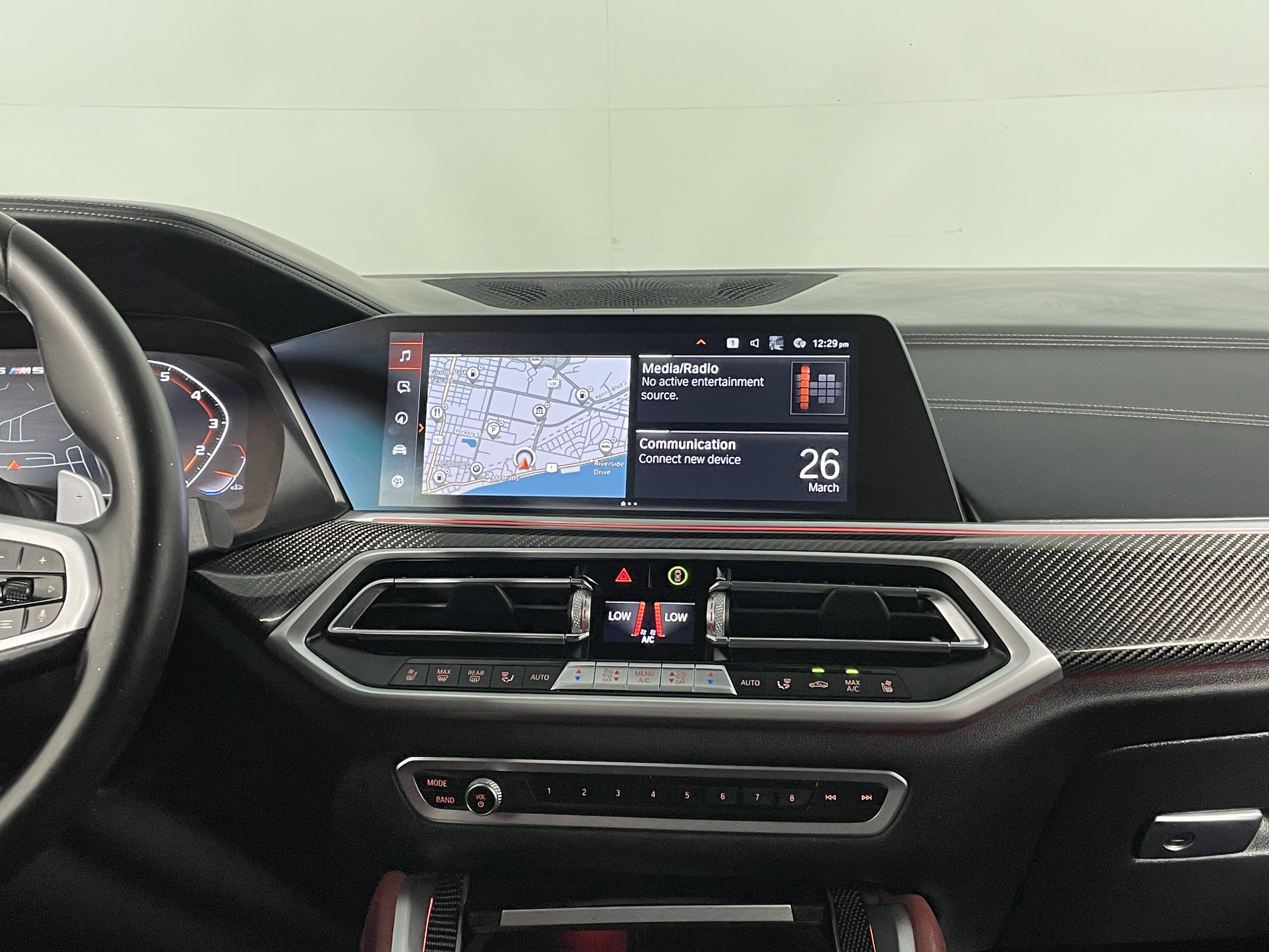 Used 2022 BMW X6 M50i w/ Executive Package image 17