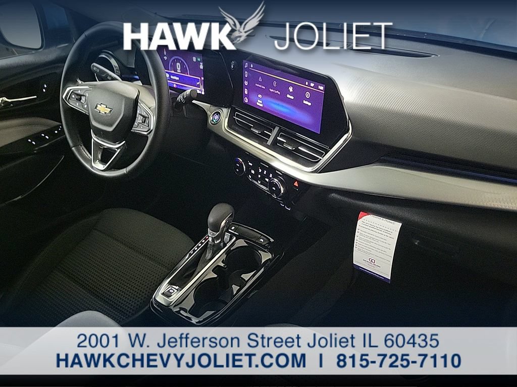 Used 2025 Chevrolet Trax LT w/ Driver Confidence Package FWD image 23