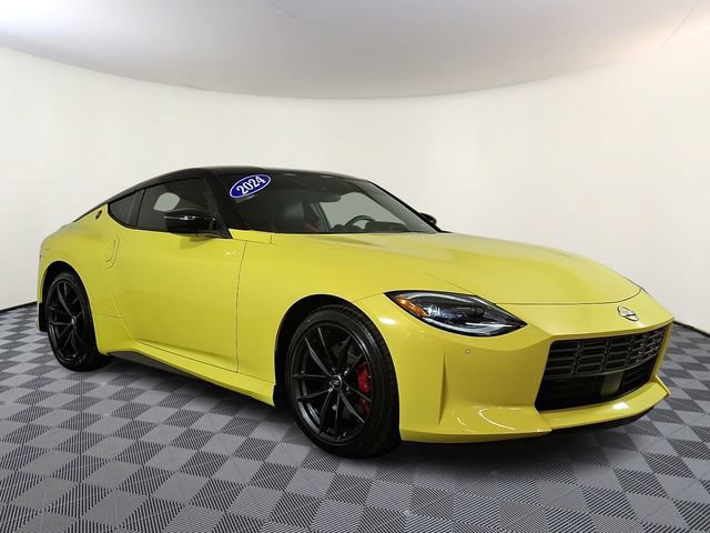 Used 2024 Nissan Z Performance w/ Floor Mat Package RWD image 1