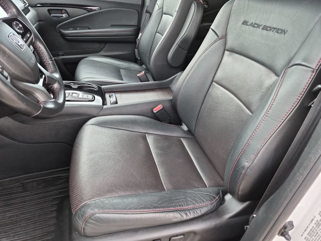 Used 2021 Honda Pilot Black Edition image 12