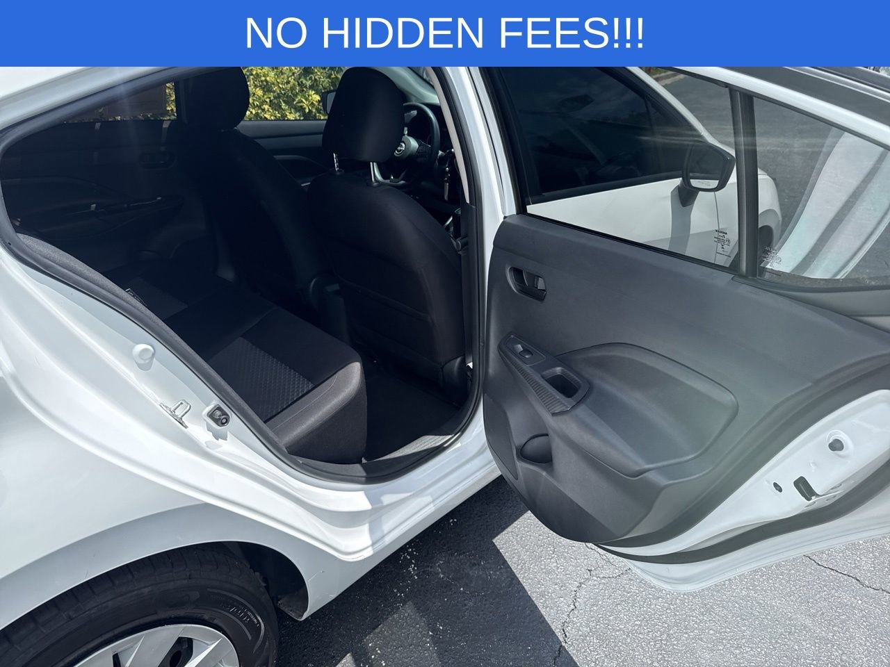 Used 2023 Nissan Versa S FWD image 29