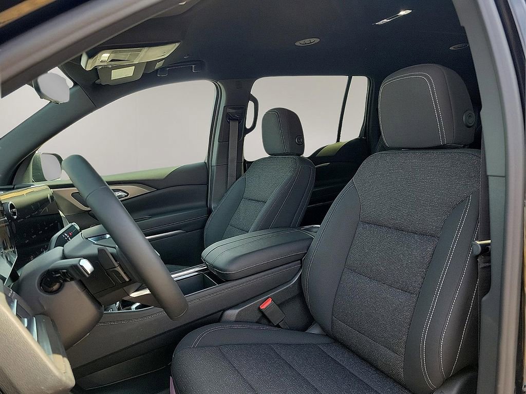 New 2026 Chevrolet Traverse LT w/ Driver Confidence Package FWD image 12