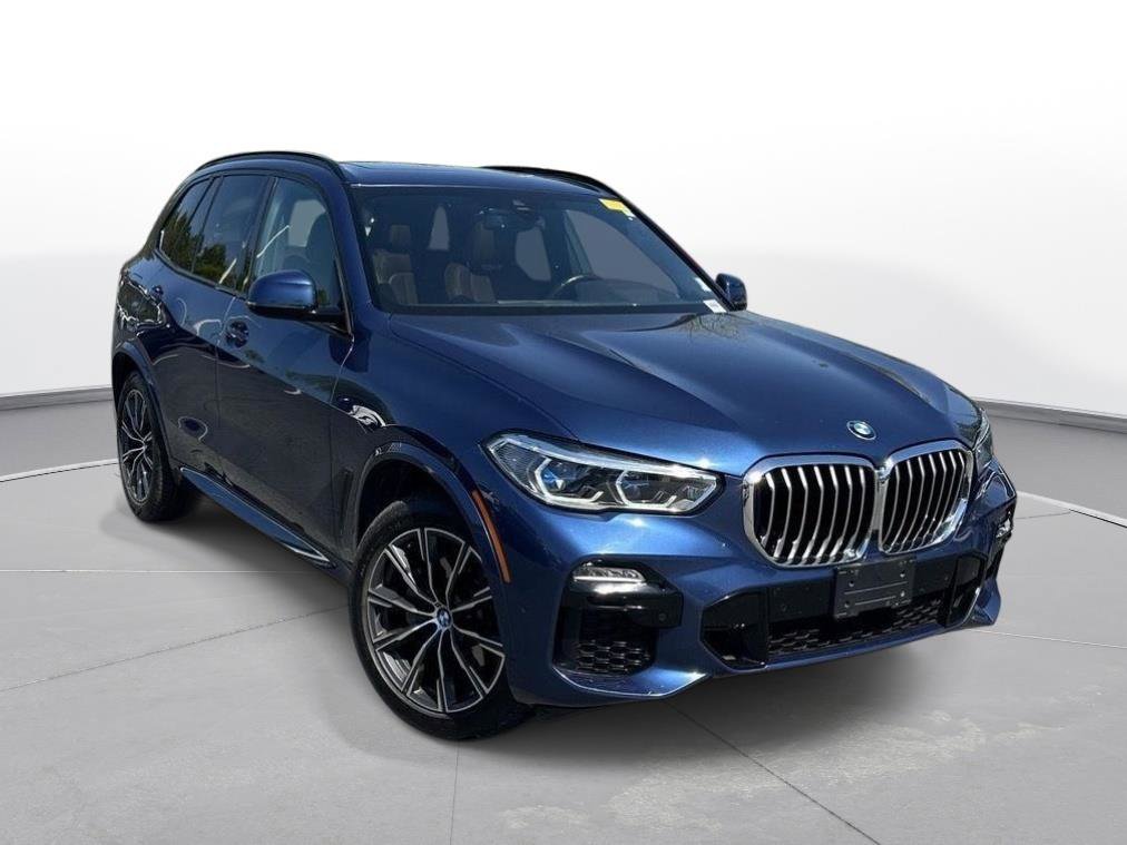 Used 2021 BMW X5 xDrive40i w/ M Sport Package image 4