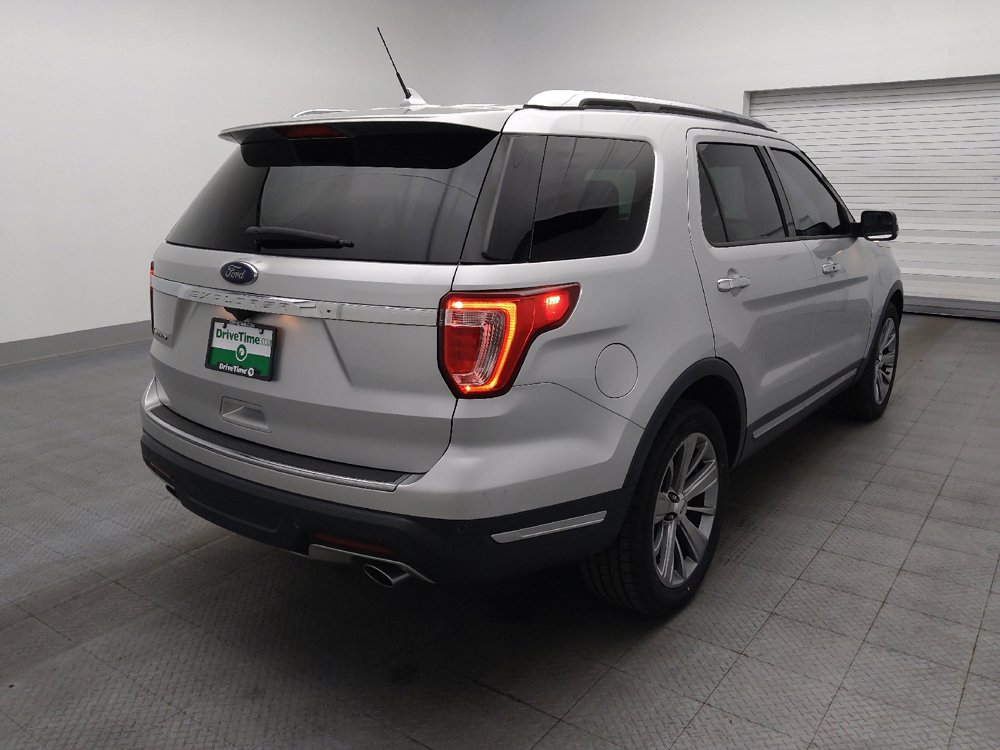 Used 2018 Ford Explorer Limited FWD image 9