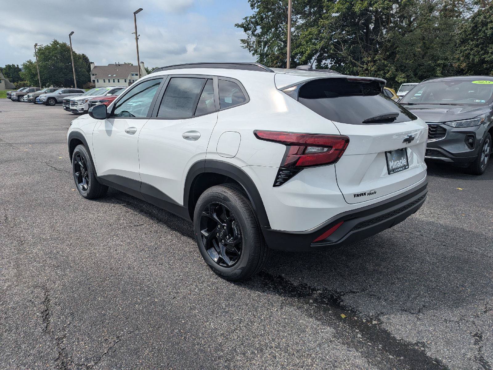 New 2026 Chevrolet Trax LT w/ Driver Confidence Package FWD image 29