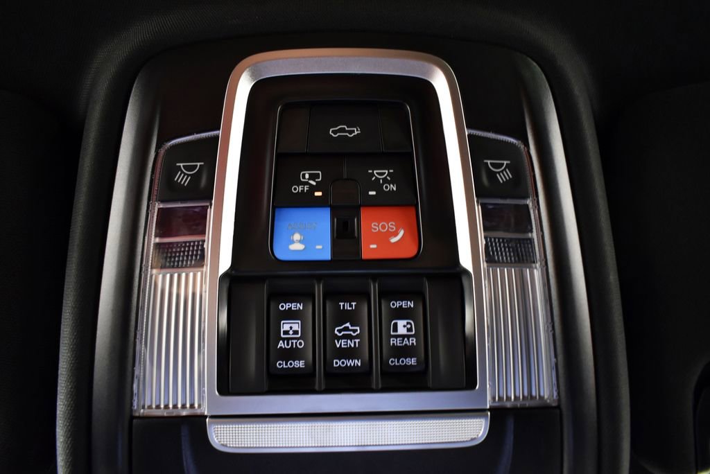 Used 2024 RAM 2500 Rebel image 28