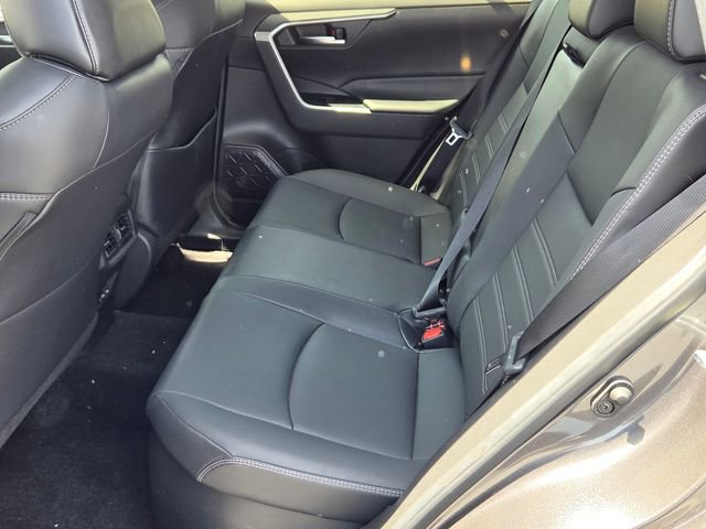 Used 2022 Toyota RAV4 XLE Premium AWD/4WD image 12