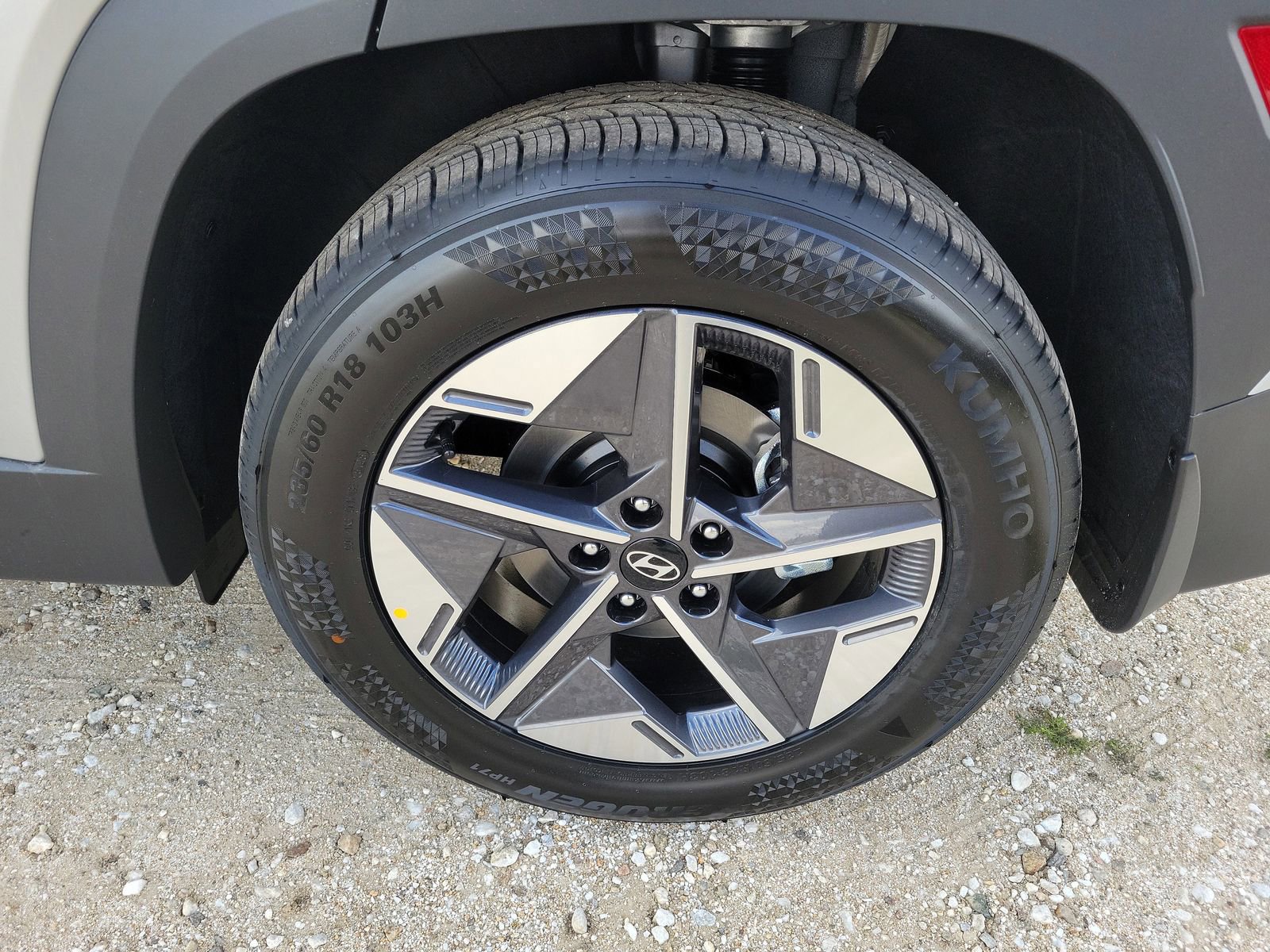 New 2026 Hyundai Tucson SEL image 22