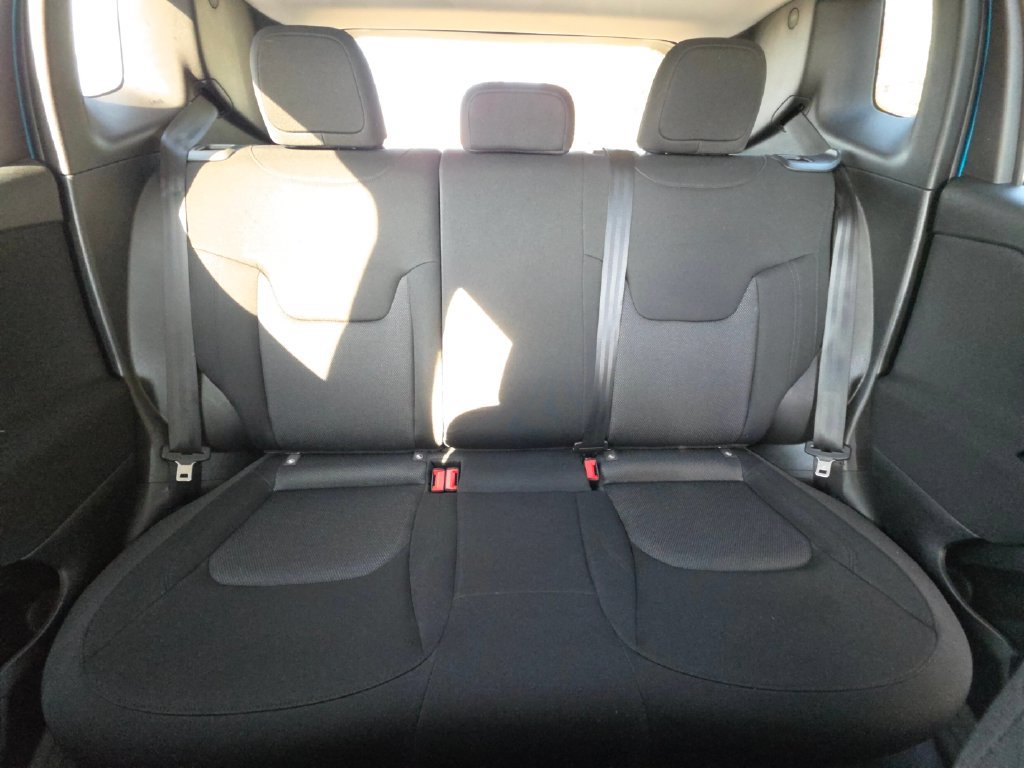Used 2021 Jeep Renegade Sport w/ Sport Appearance Group AWD/4WD image 28