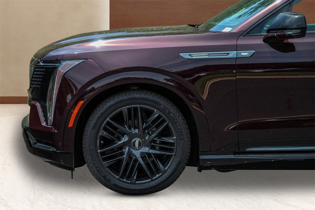 New 2025 Cadillac Escalade IQ Sport 2 w/ LPO, ONYX Package image 25