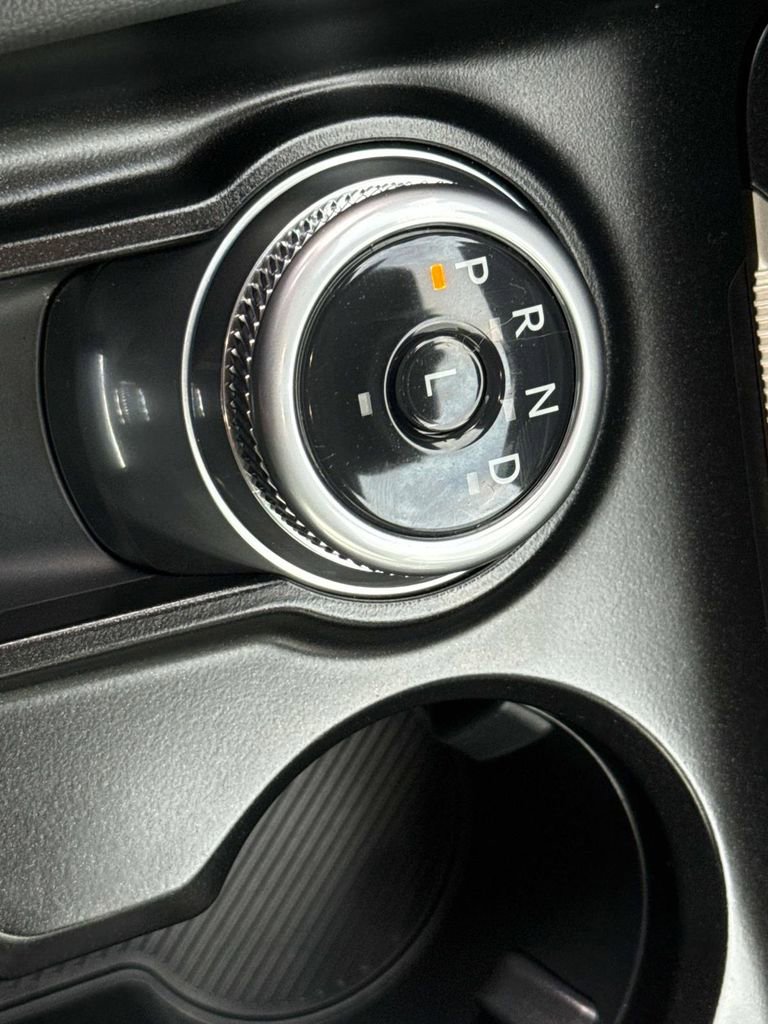 Used 2025 Ford Explorer Active image 27