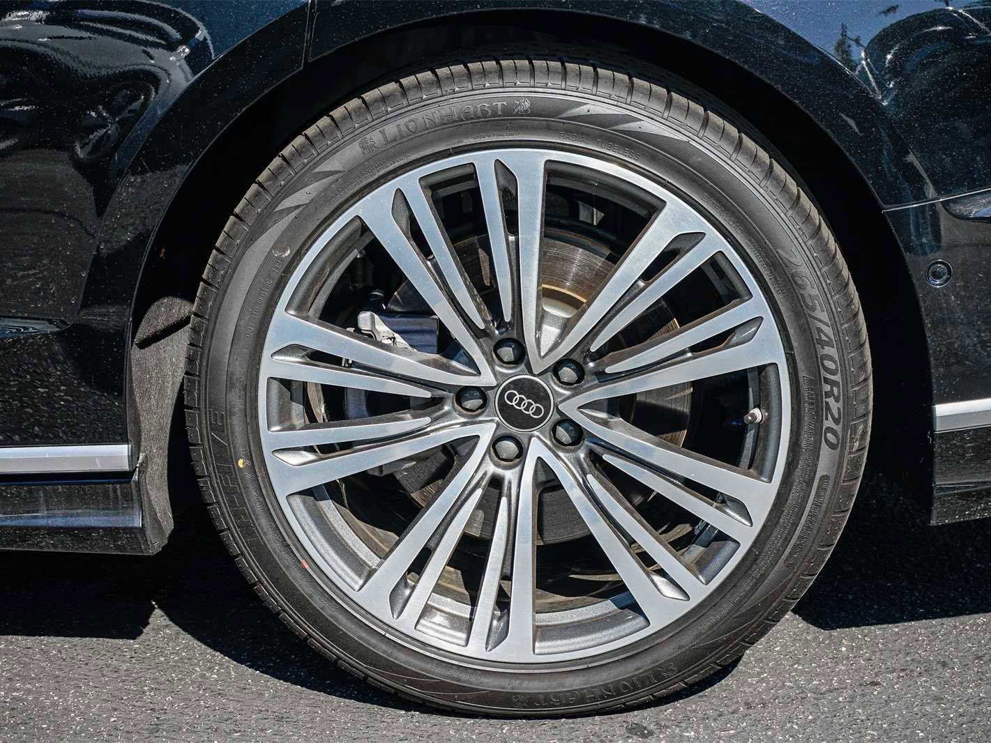 Used 2022 Audi A8 L 3.0T w/ Executive Package image 10