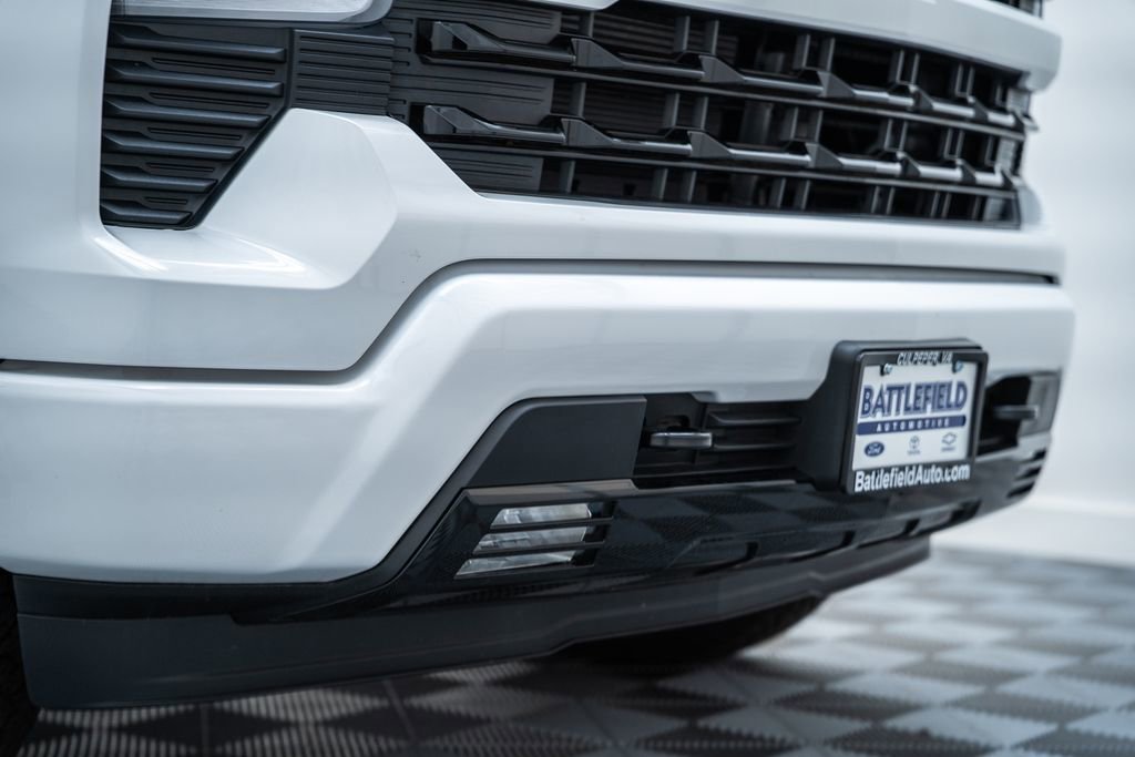 New 2025 Chevrolet Silverado 1500 RST AWD/4WD image 14
