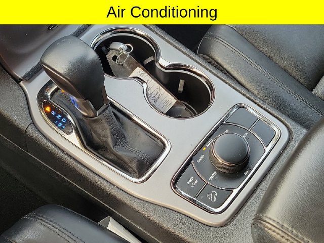 Used 2021 Jeep Grand Cherokee Limited X AWD/4WD image 19