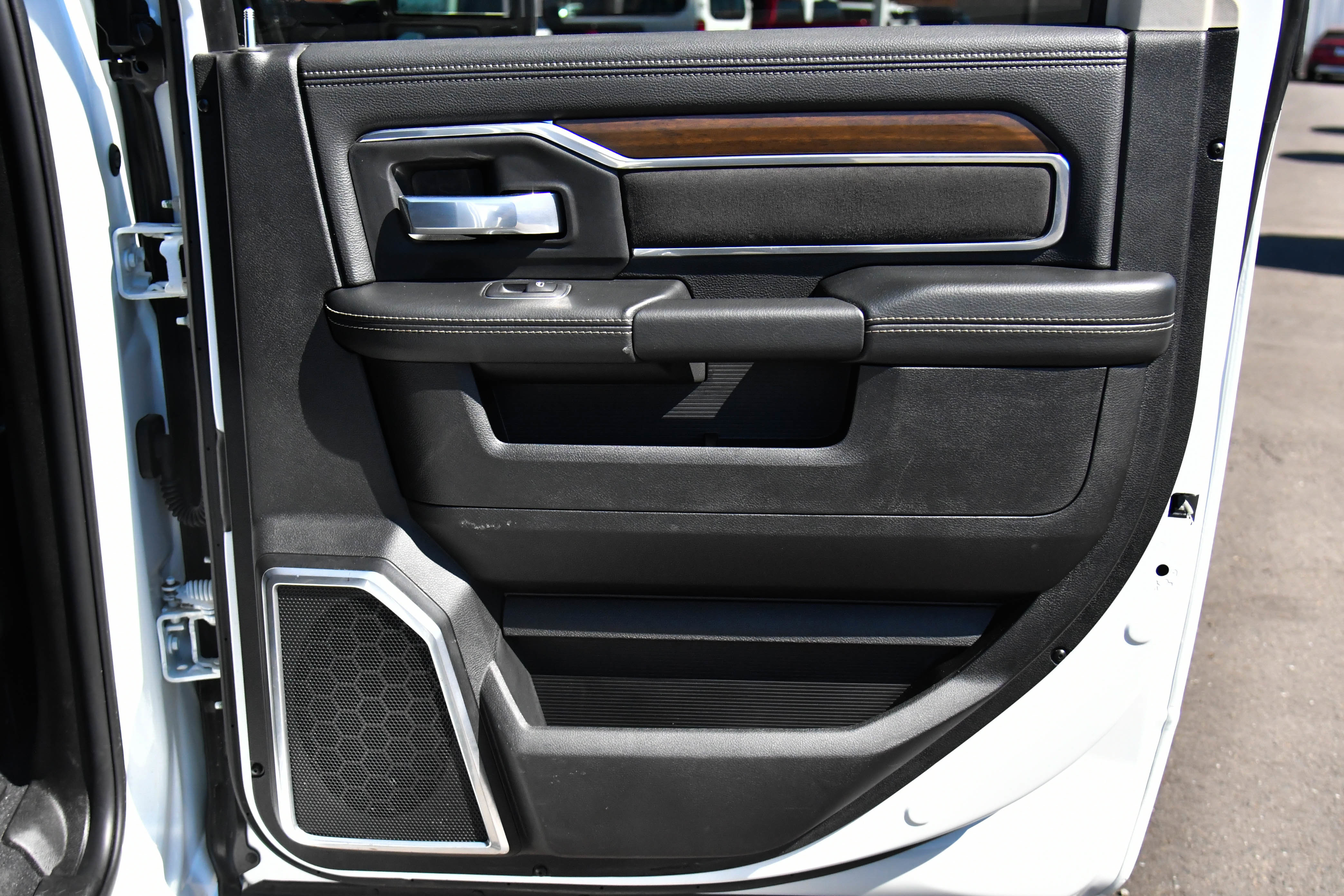 Used 2024 RAM 2500 Laramie image 53