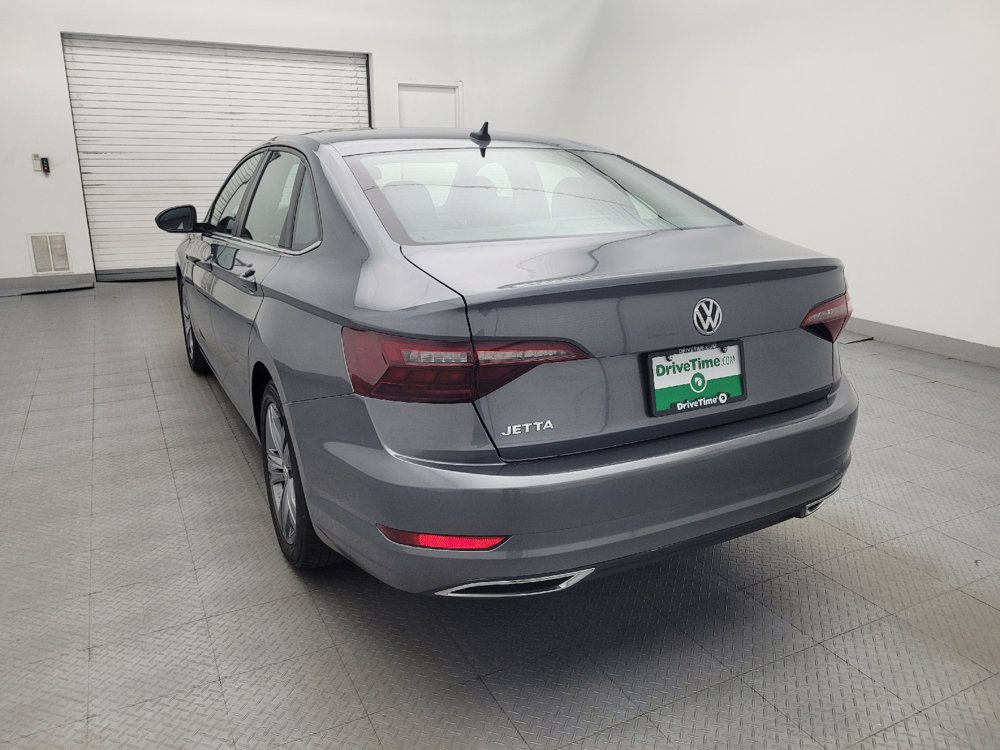 Used 2020 Volkswagen Jetta R-Line w/ R-Line Cold Weather Package FWD image 6