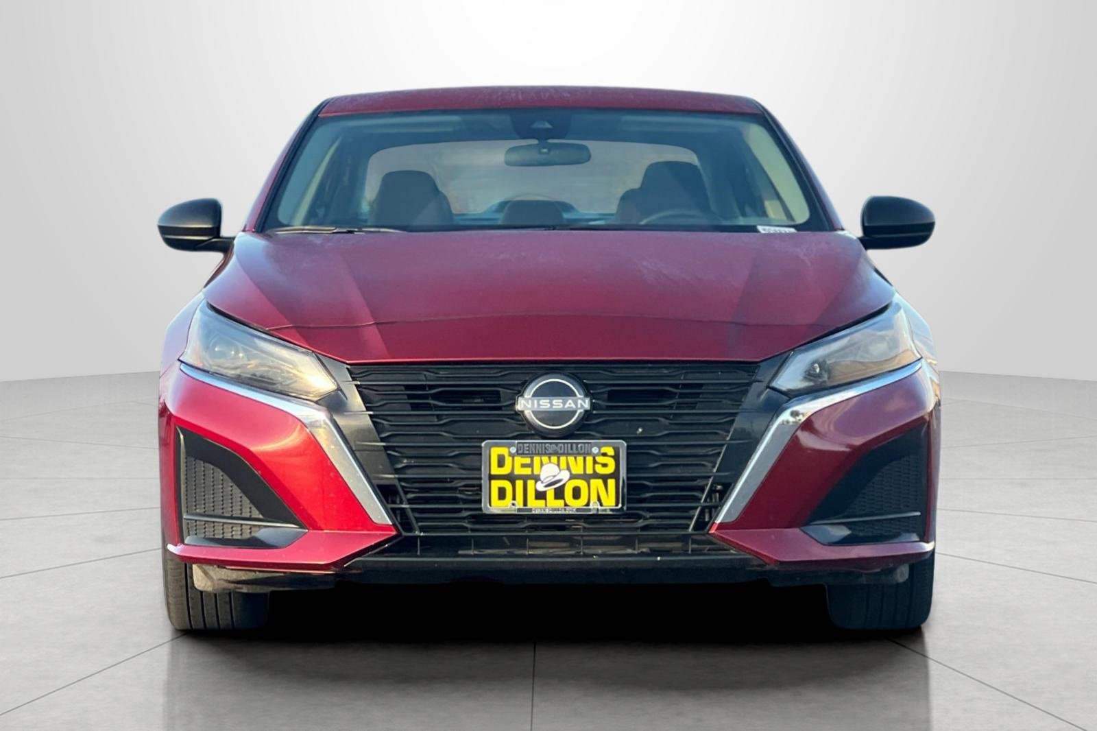 Used 2024 Nissan Altima 2.5 SV image 10