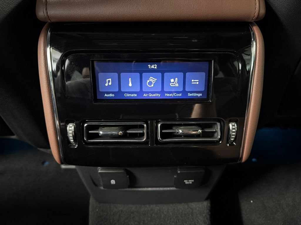 New 2026 Lincoln Aviator Reserve AWD/4WD image 35