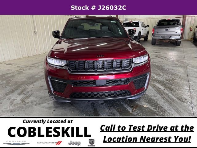 New 2026 Jeep Grand Cherokee Altitude AWD/4WD image 2