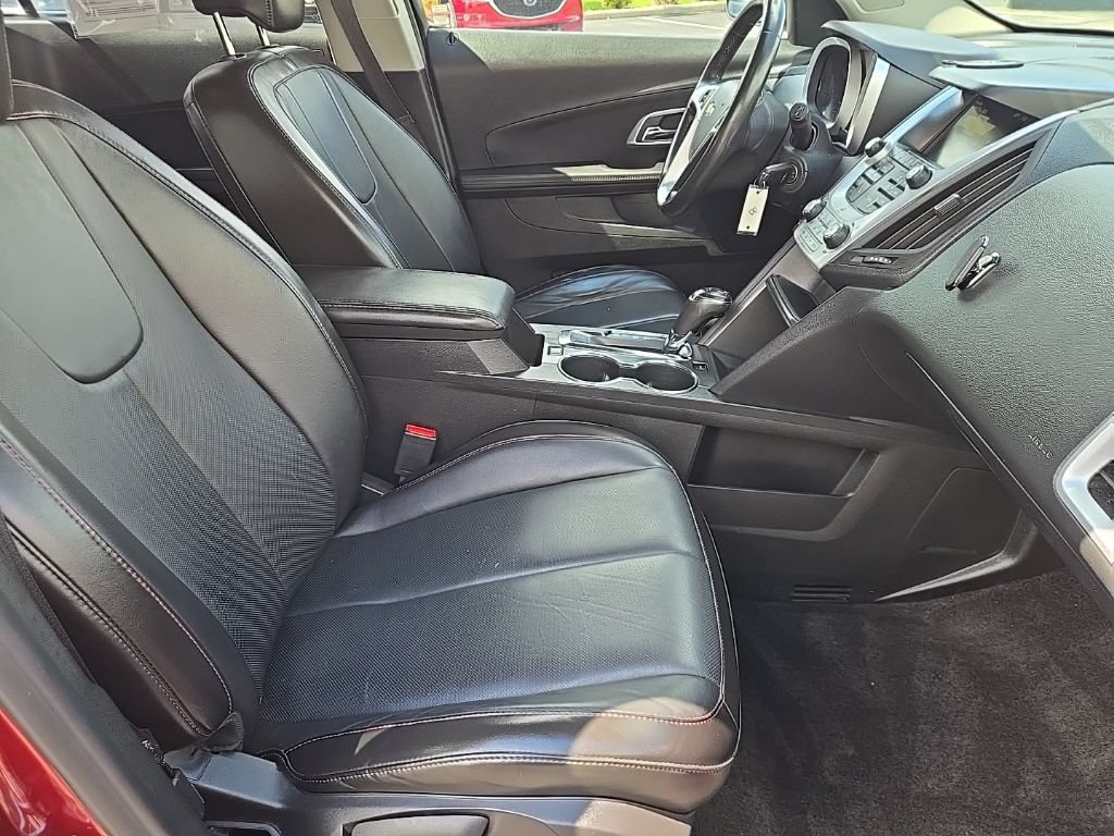 Used 2016 Chevrolet Equinox LTZ FWD image 30