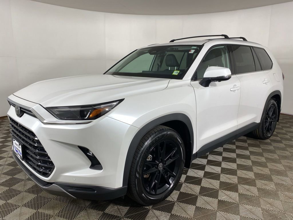 Used 2024 Toyota Grand Highlander AWD Hybrid image 3