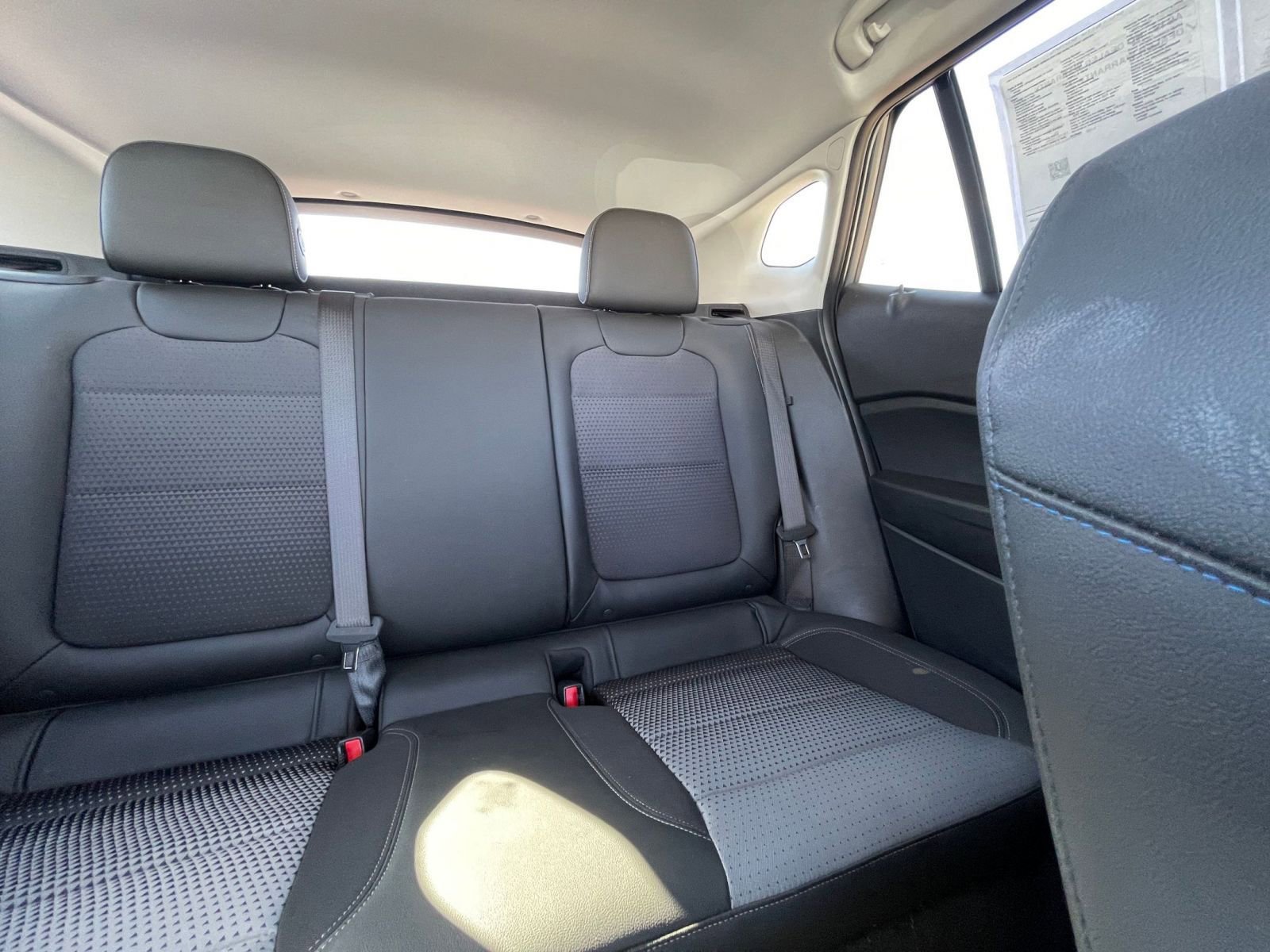 Used 2025 Chevrolet Trax LT w/ LT Convenience Package FWD image 37