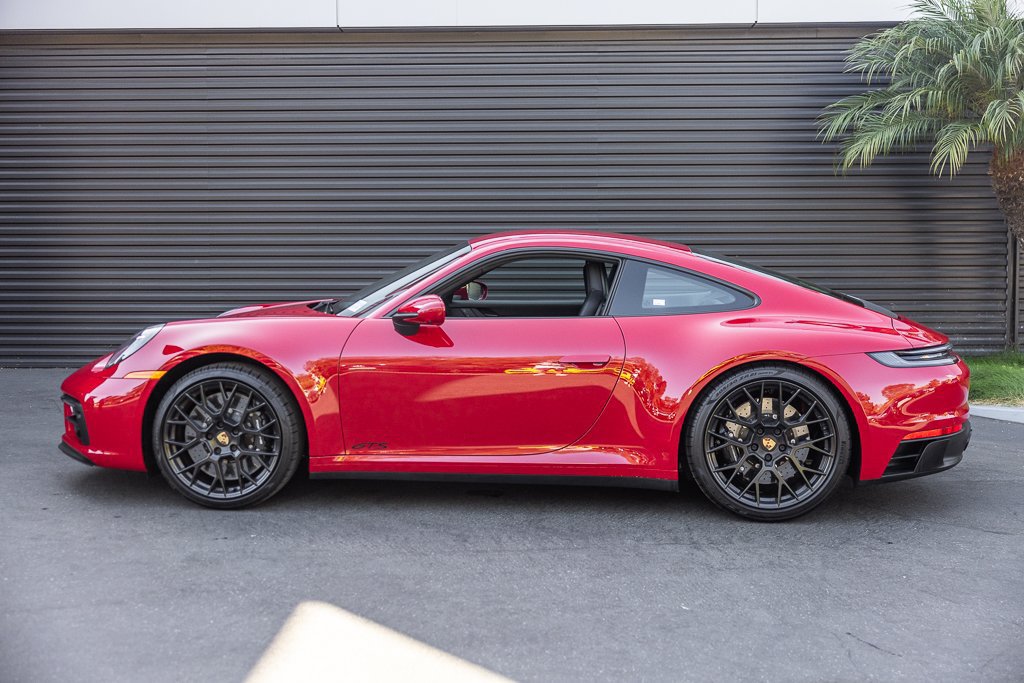 Certified 2024 Porsche 911 Carrera GTS RWD image 2