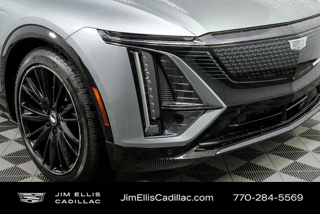Certified 2024 Cadillac Lyriq Sport w/ Nappa Leather Package image 40