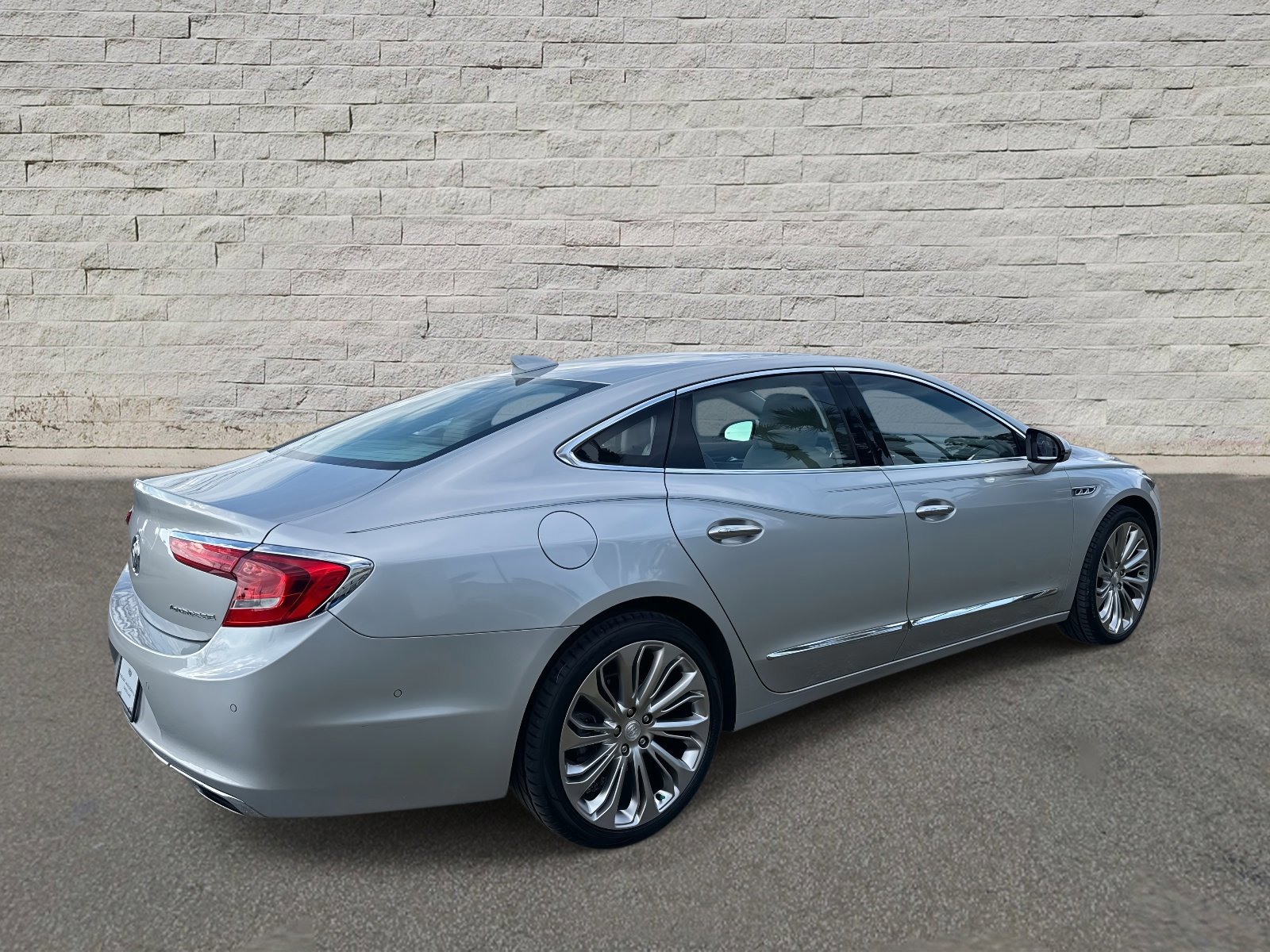 Used 2017 Buick LaCrosse Premium w/ Driver Confidence Package #2 image 5