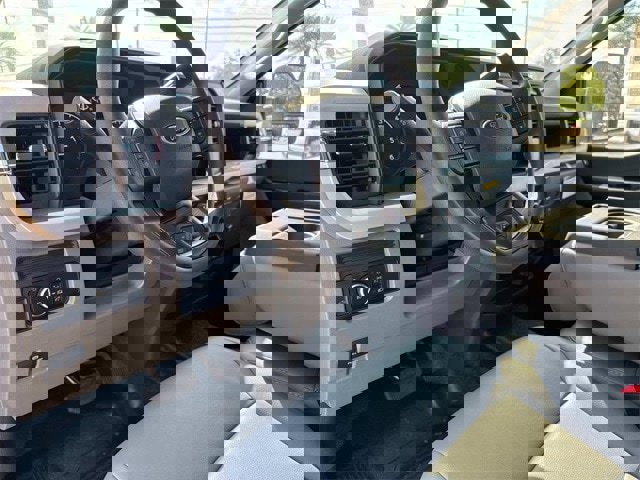 New 2025 Ford F350 XL w/ XL Chrome Package image 17