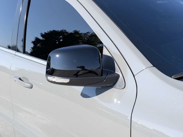 Used 2024 Dodge Durango R/T RWD image 11