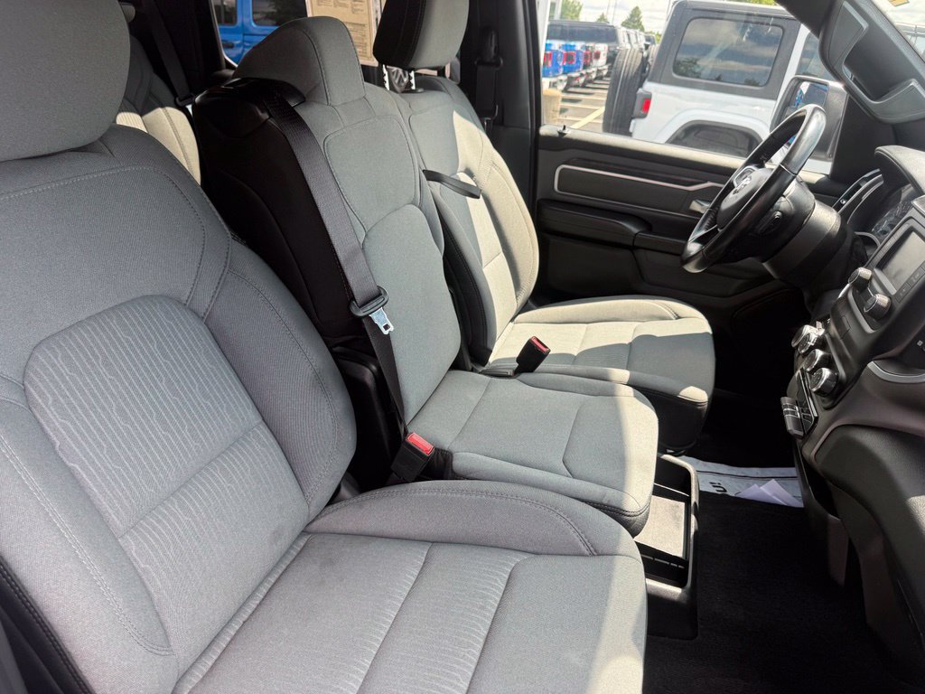 Used 2022 RAM 1500 Big Horn AWD/4WD image 61