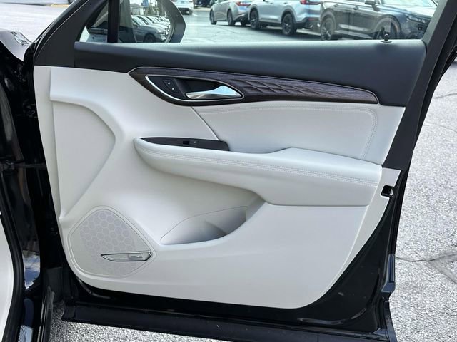 Used 2023 Buick Envision Avenir image 6