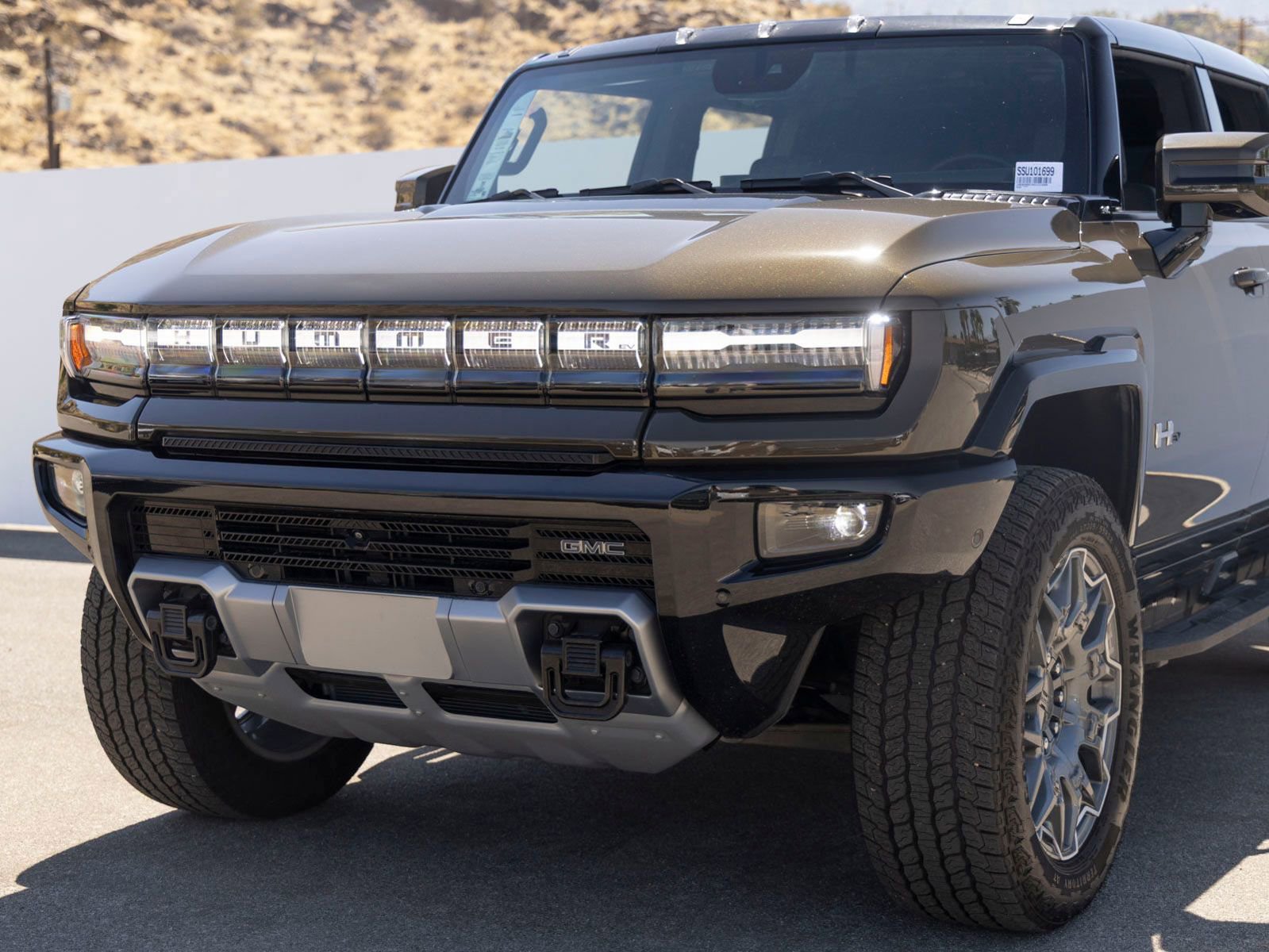 Used 2025 GMC Hummer EV 3X AWD/4WD image 6