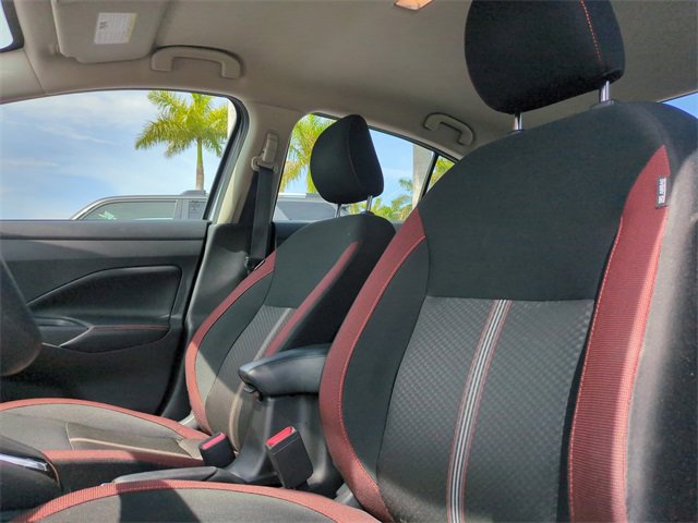 Used 2023 Nissan Versa SR w/ Trunk Package image 20