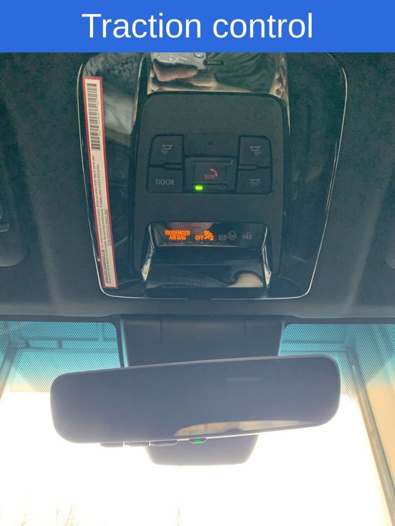 Used 2021 Toyota Venza XLE w/ Softex Package image 10