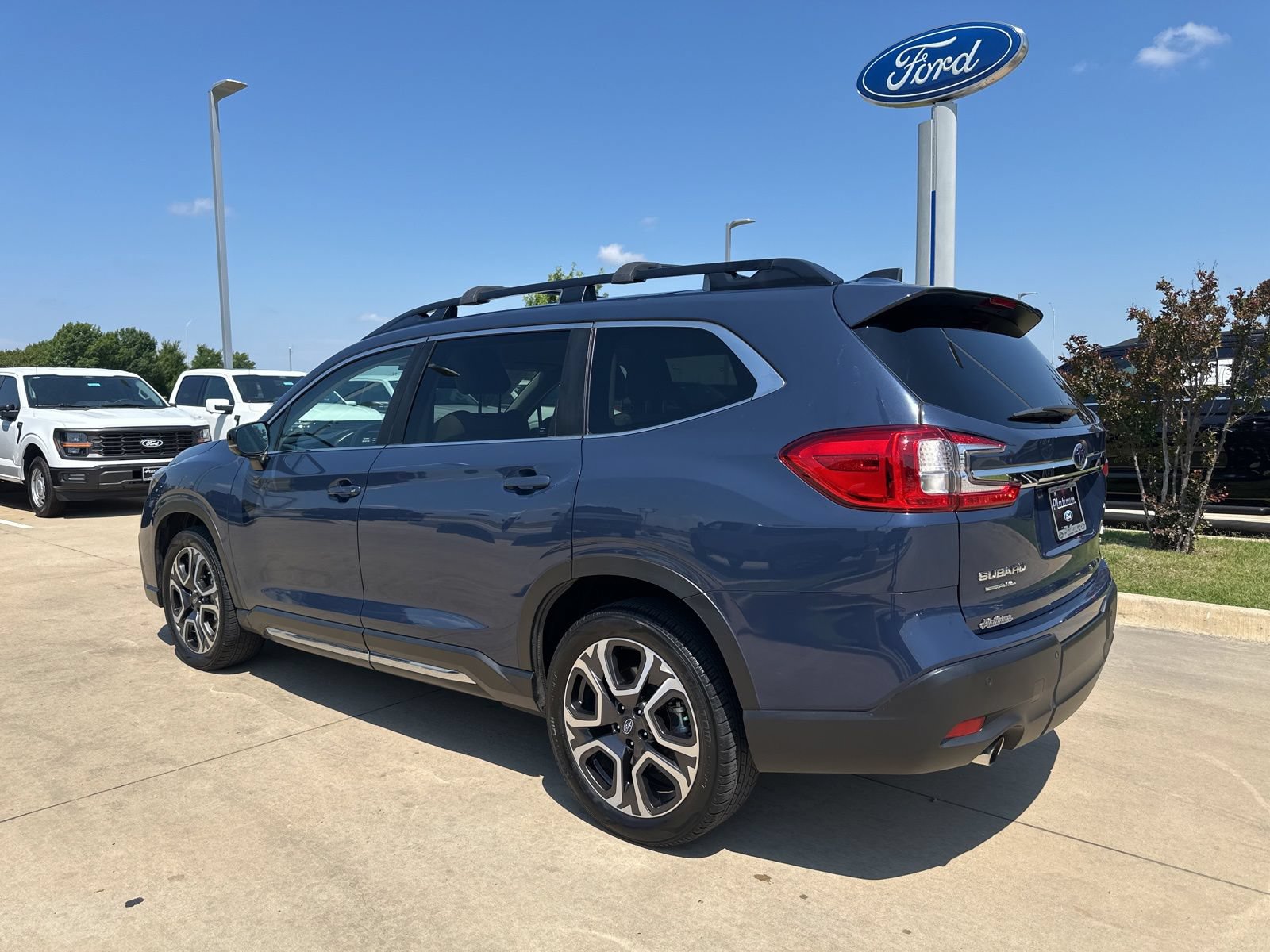 Used 2024 Subaru Ascent Limited AWD/4WD video 3