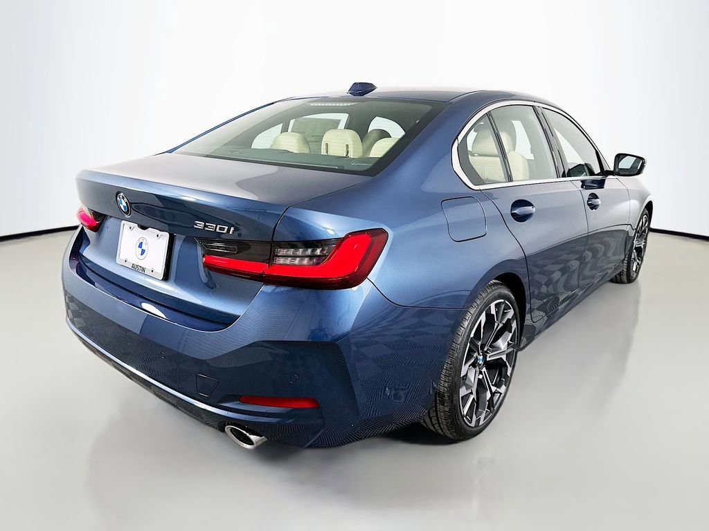 New 2026 BMW 330i Sedan w/ Premium Package image 5