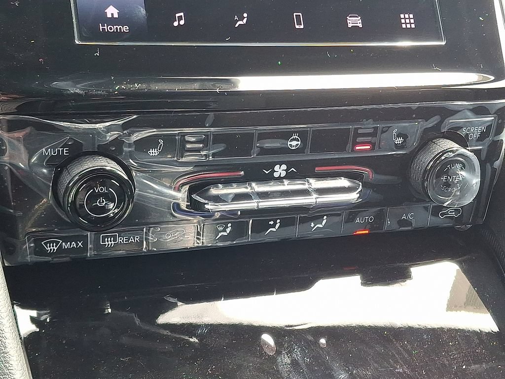 New 2025 Jeep Grand Cherokee L Laredo w/ Luxury Tech Group I AWD/4WD image 37